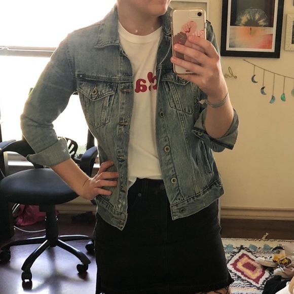 Lucky Brand Classic Light Wash Denim Jacket - Picture 4 of 4